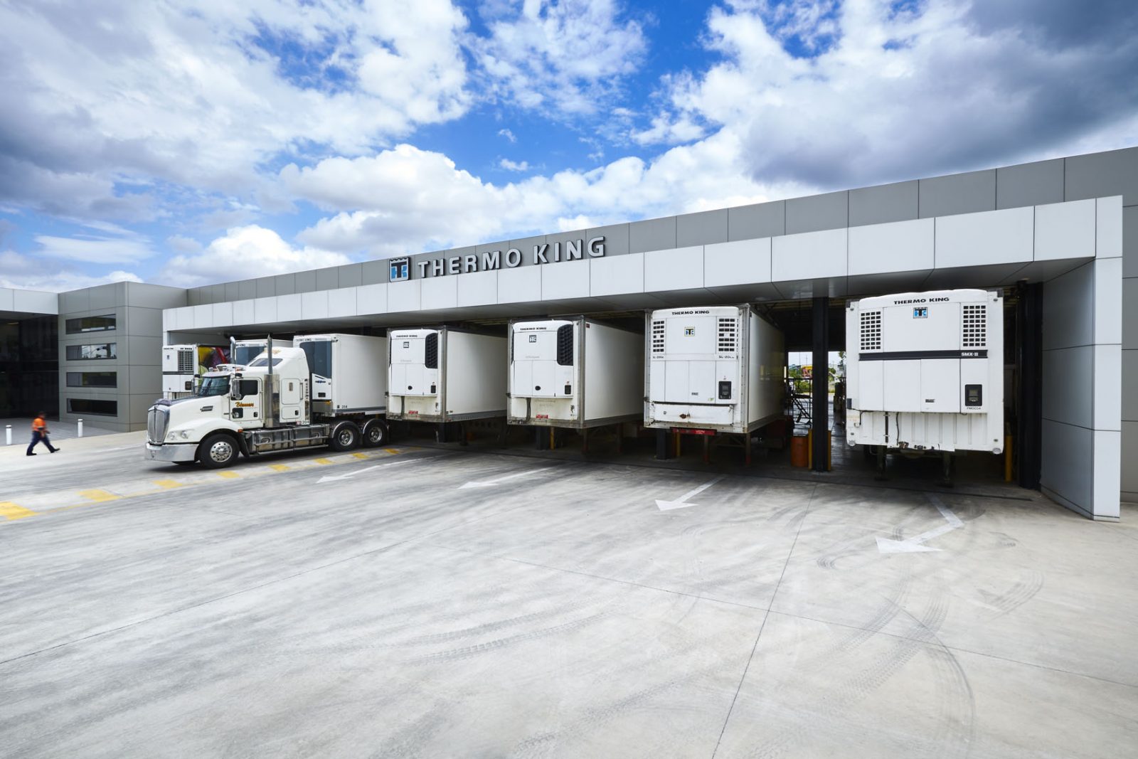 QTK Truck Service Bays