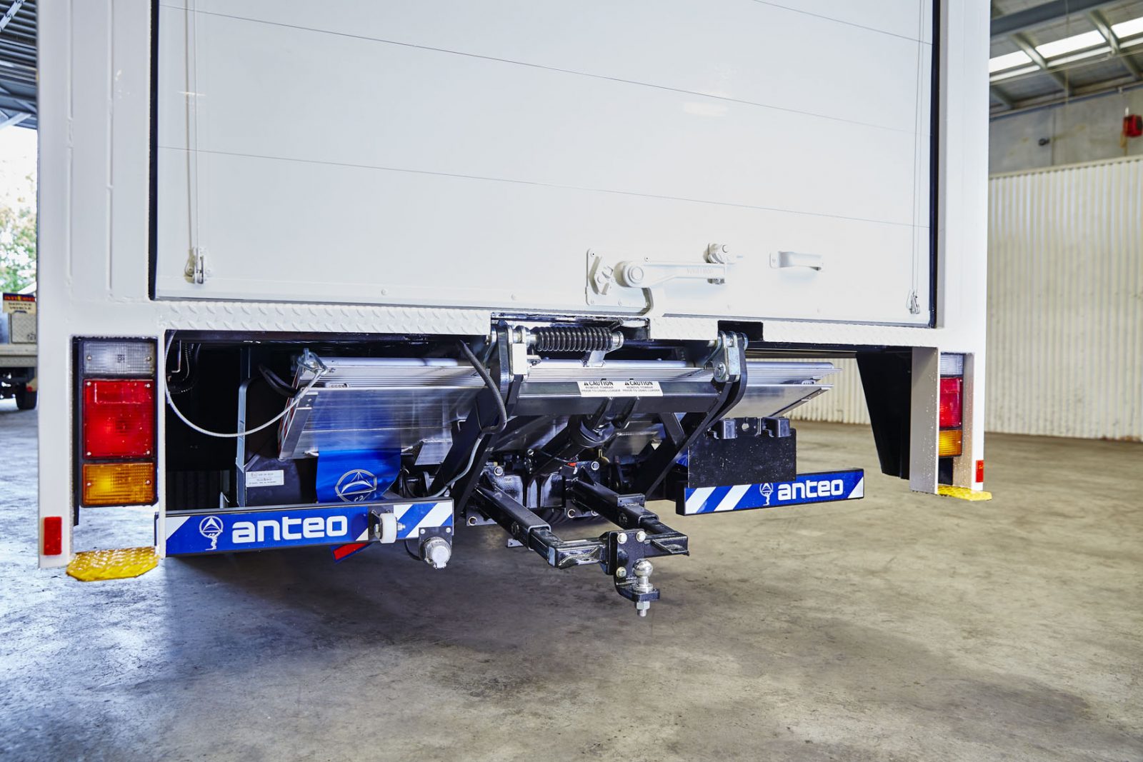 Anteo Truck Tail Gate Lift